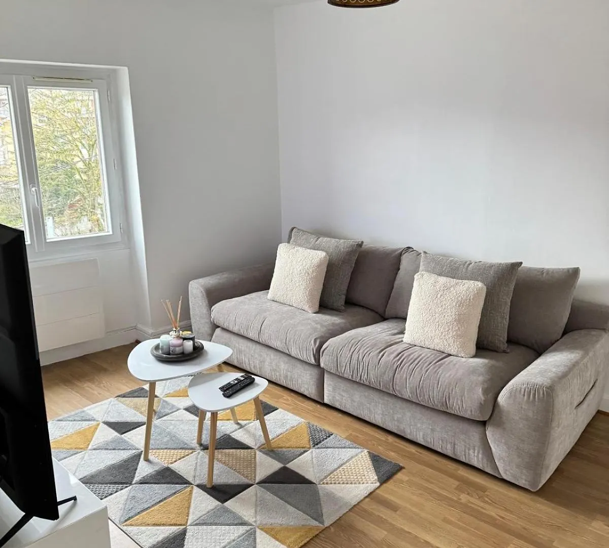 Residence Mh Lyon contacts